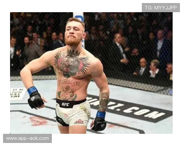 康纳·麦格雷戈跨界拳击传闻再起，前冠军推测其或为财务选择